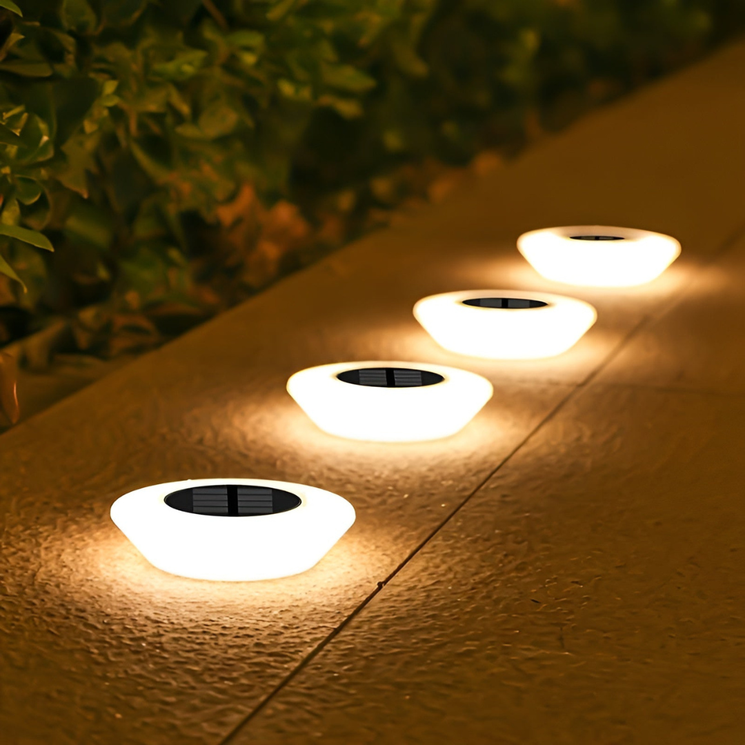 AuroraLume | LED Solar Garden Lamp With Auto-On Lighting