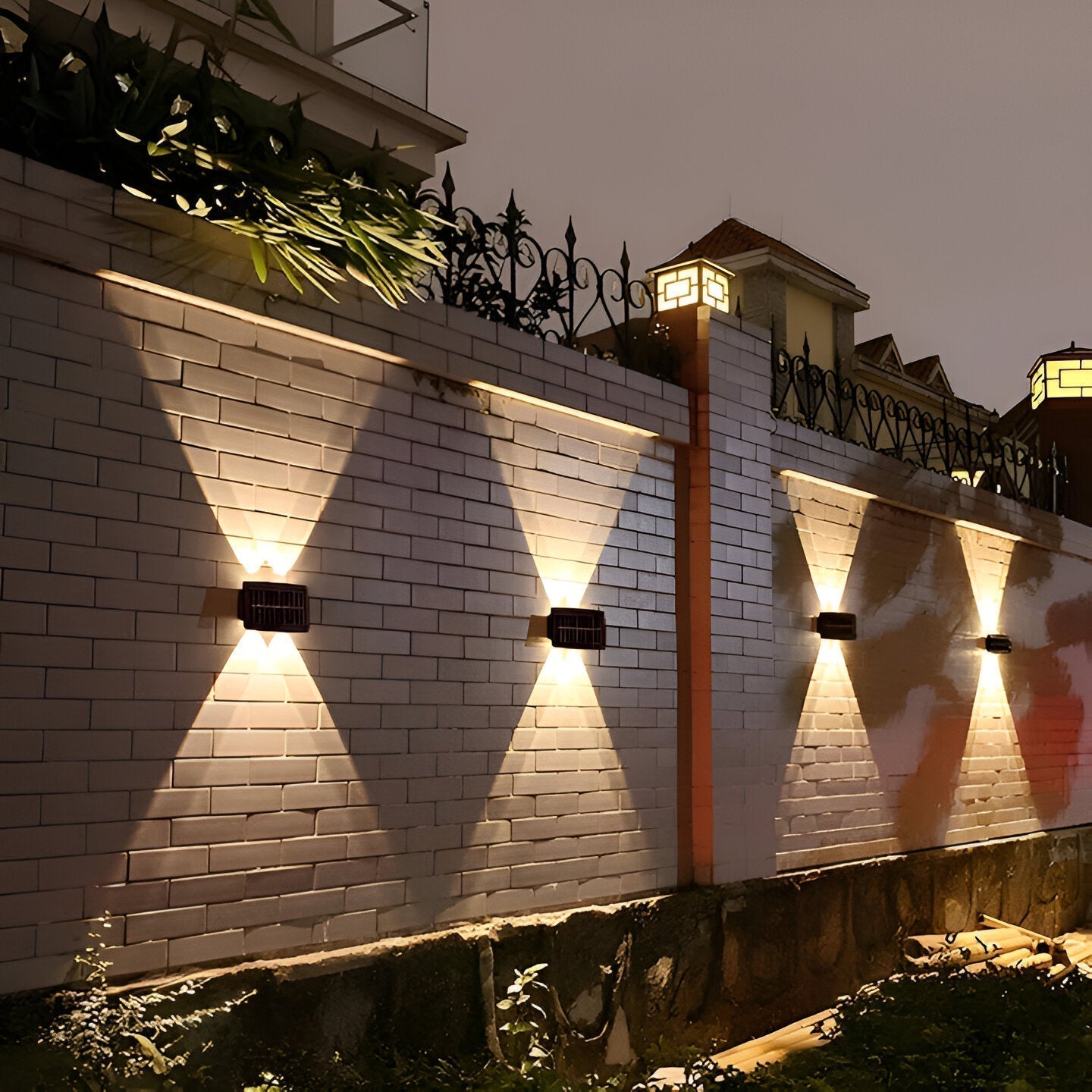 Lunova Waterproof Solar LED Outdoor Wall Light Up And Down