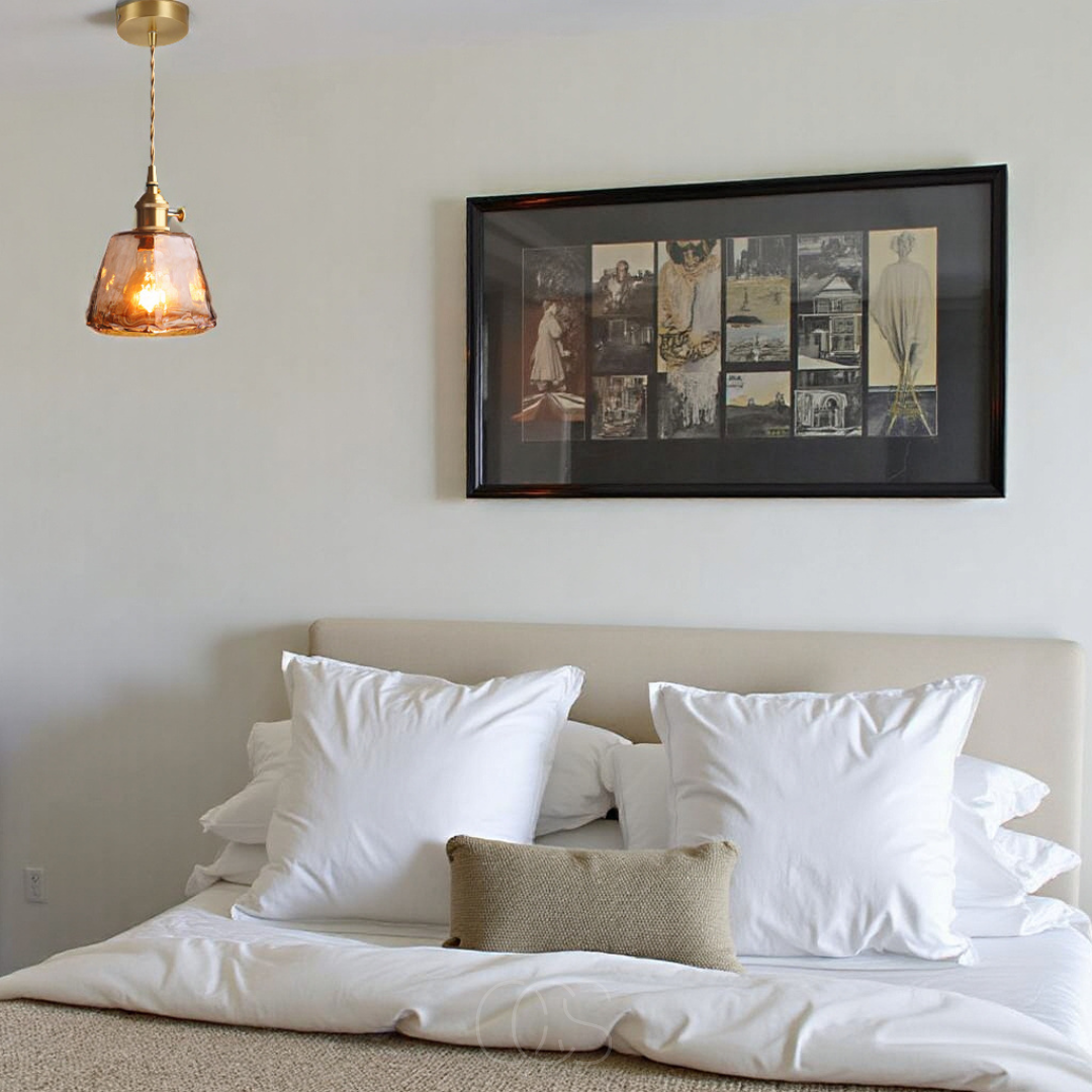 Bronp - Amber Glass Pendant Lamp – Warm Light & Stylish Design