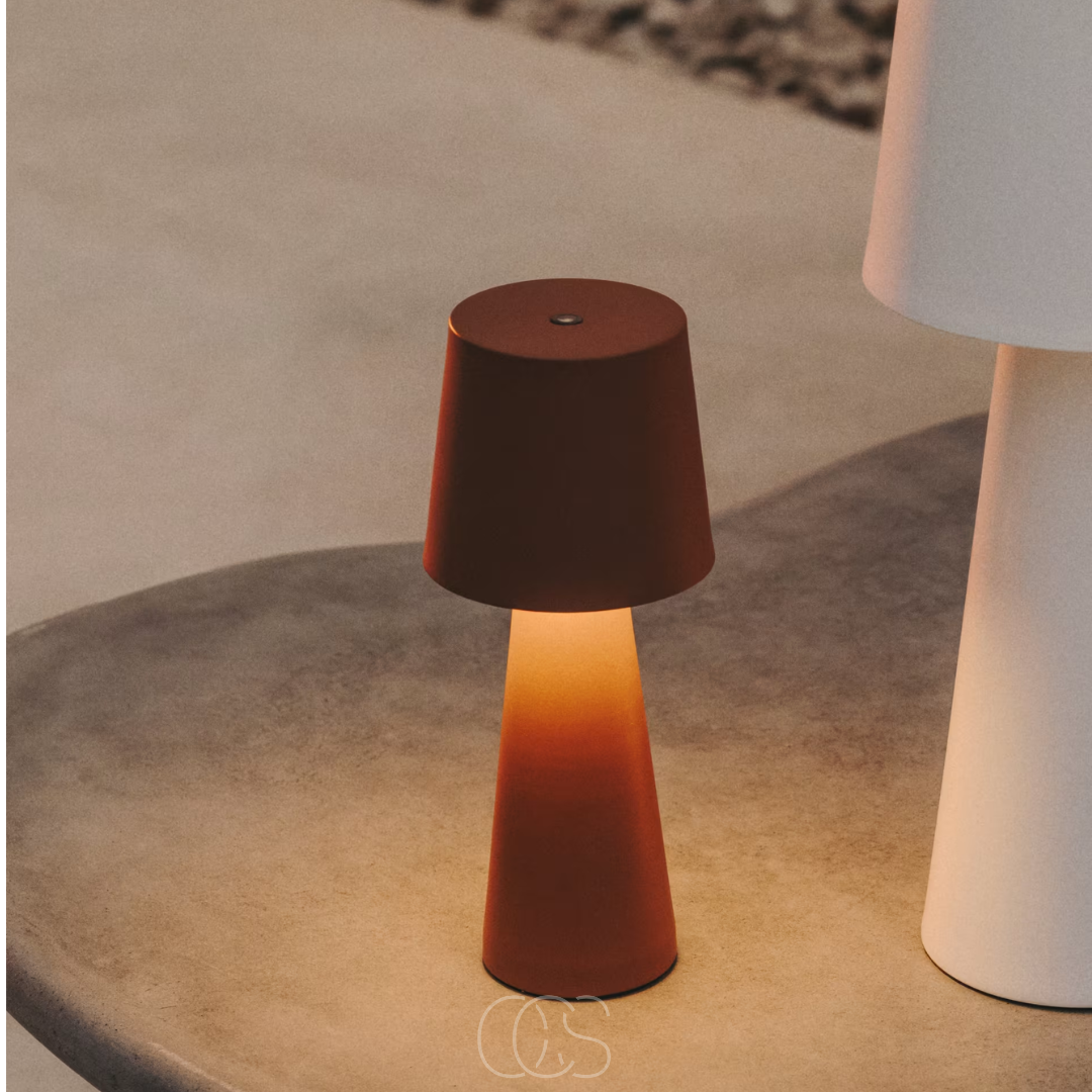 Bronp - Arenys Metal Table Lamp - wireless