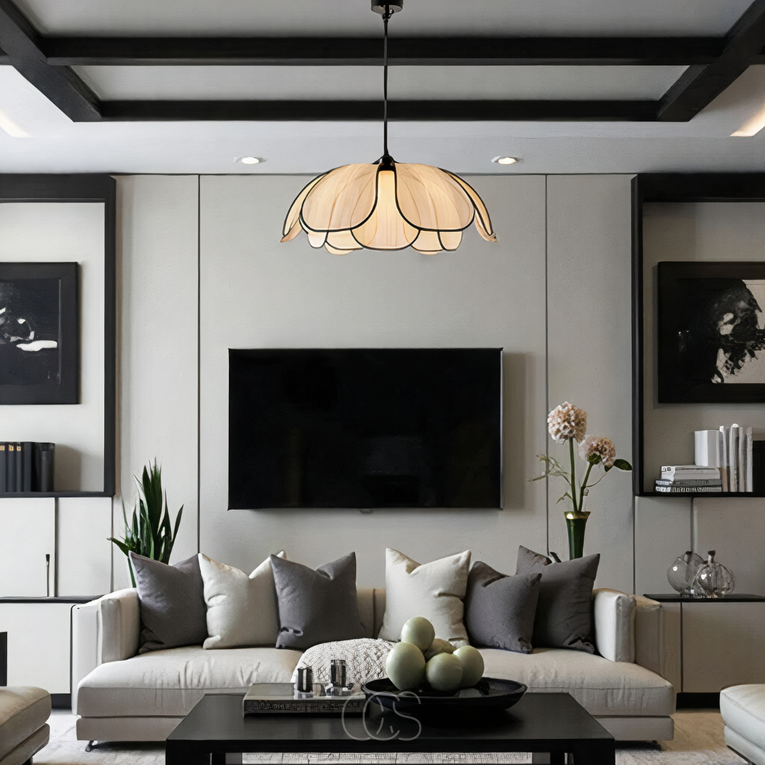 Bronp - Blomsterformet Rattan Pendellampe med Sorte Accenter