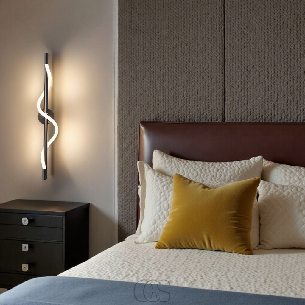 Bronp - Slim LED wall lamp - Black aluminum
