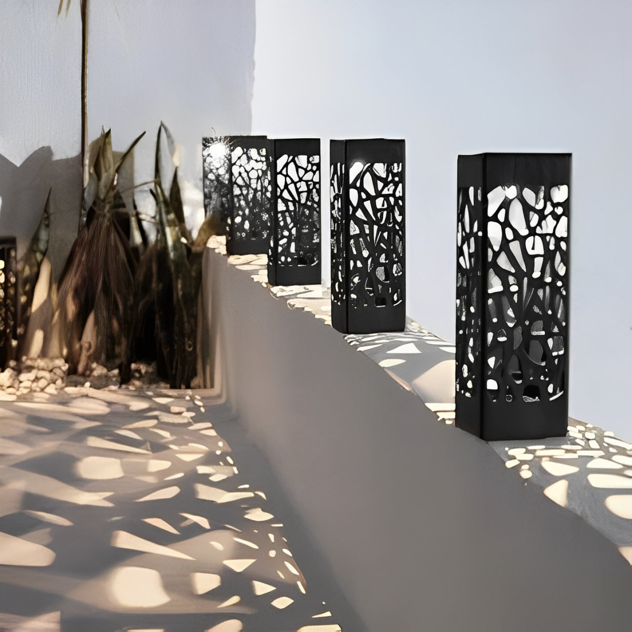 Bronp - Solar Garden Light Pole - Wireless Solar Outdoor Lamp