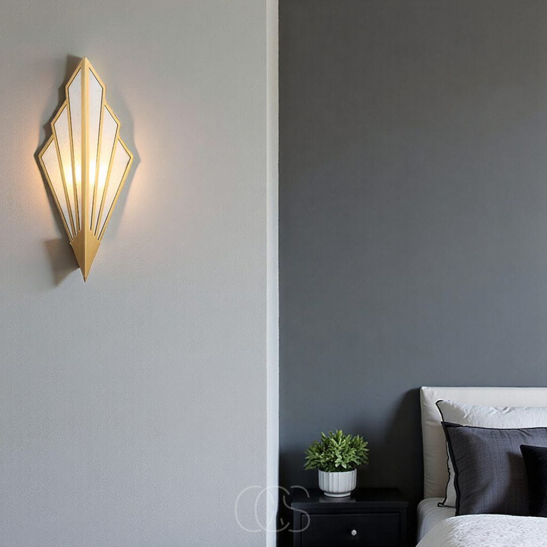 Bronp - Wall lamp with geometric diamond design